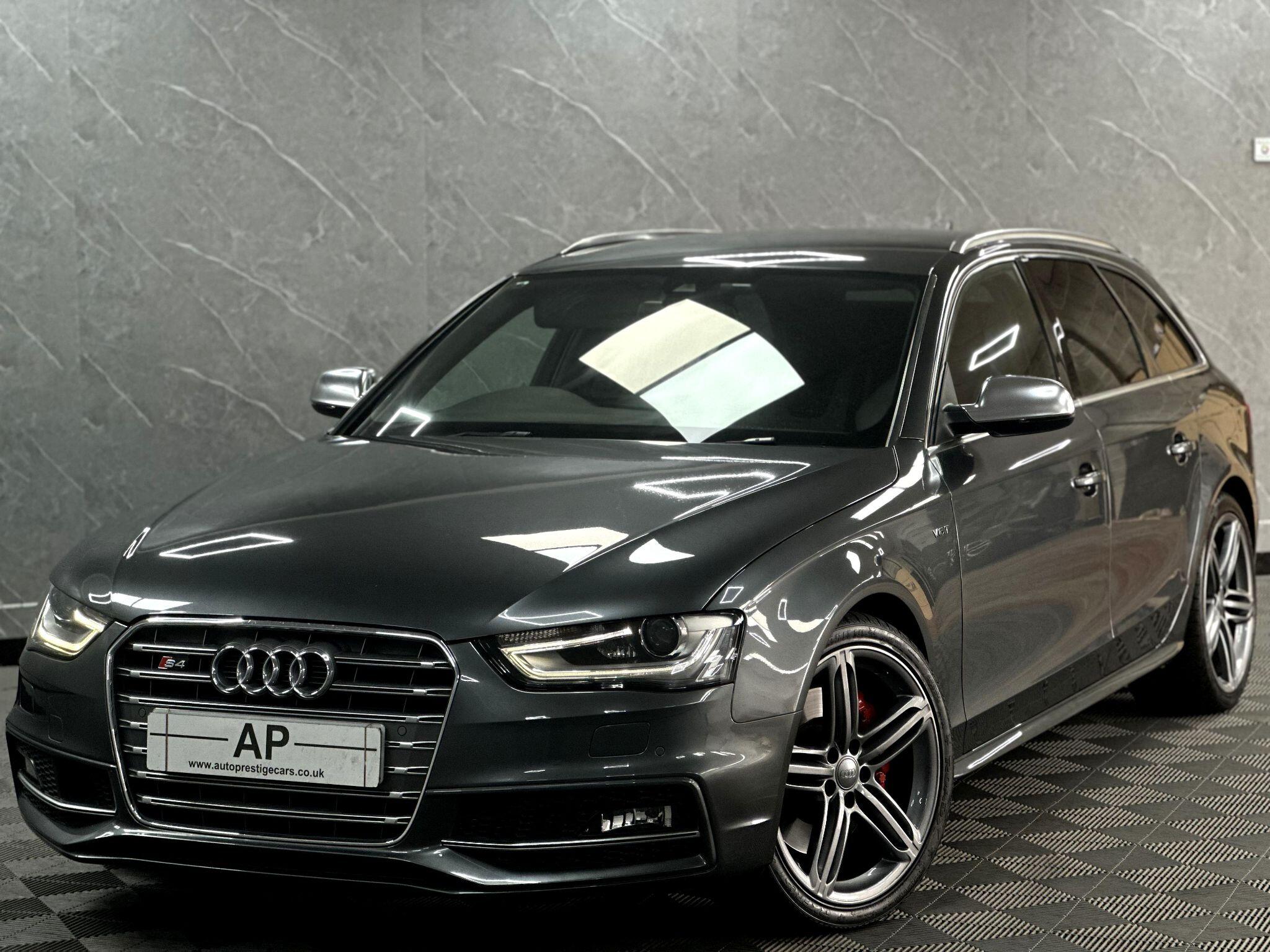 Audi S4 Avant secondary view